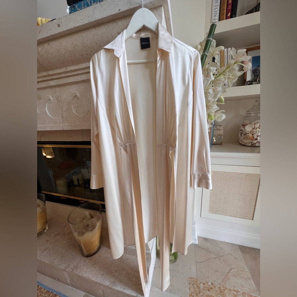 Silk beige robe